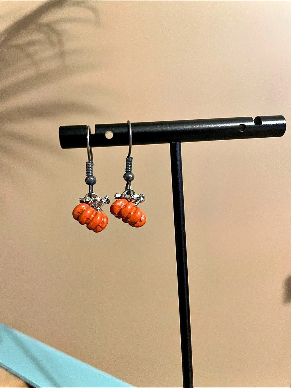 Pumpkin Drop Earrings (NWOT)